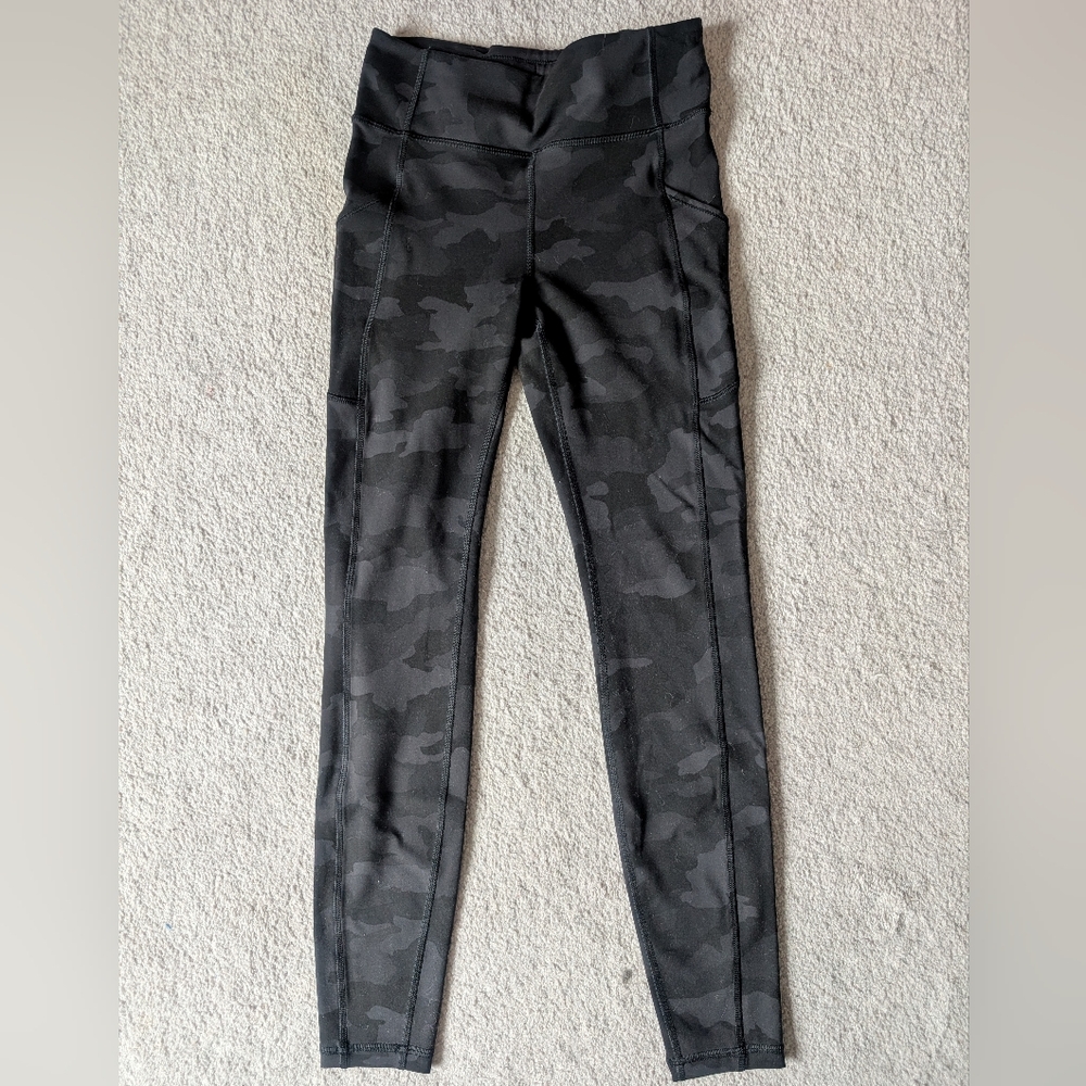 Fast and Free Leggings 28" With Pockets